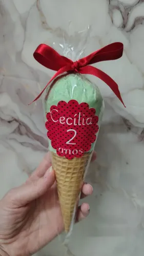 Algodão doce no copo , pipoca e muito mais