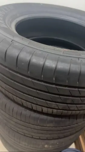 Vendo jogo de pneu da S10 sem uso! Zero
