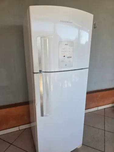 Geladeira Brastemp Ative! Frost Free 429 Litros - Classe A