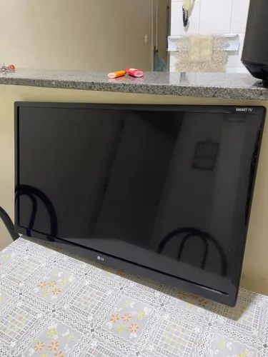 Televisão LG Smart TV 28?