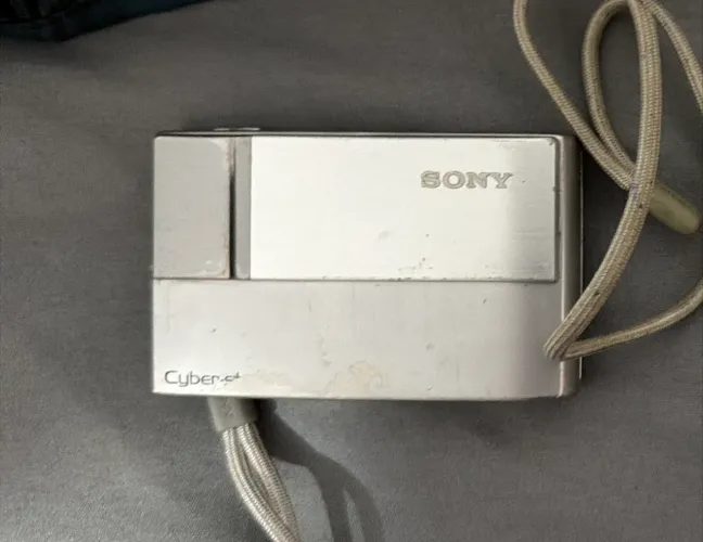 Sony cybershot dsc-t10