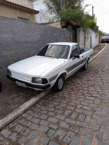 Ford Pampa GL 1.6/ 1.8 (álcool) 1992