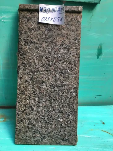 Pedra pequena granito! Nao aceito proposta 