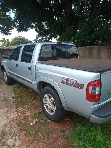 Chevrolet S10 Pick-up Exec. 2.8 4X4 CD TB Int.dies 2007