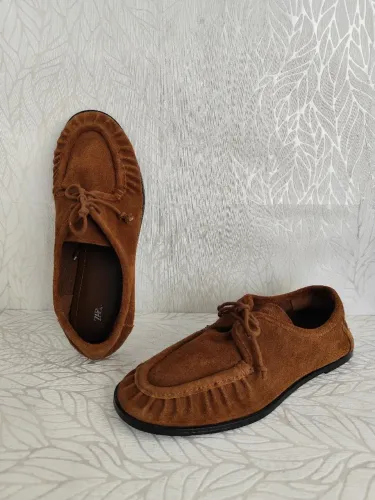 Mocassim Zara Woman couro camurça
