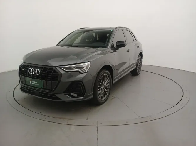 Audi Q3 Perf. Black 2.0 TFSI Tiptr. Quattro 2023