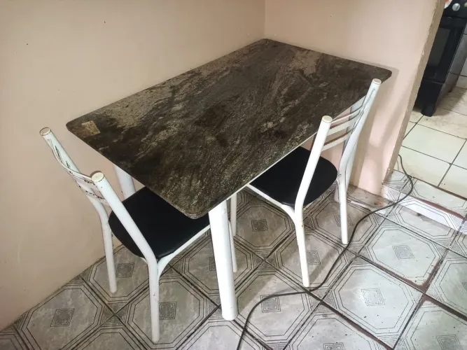 Mesa de mármore