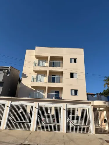 LOCAÇÃO! APARTAMENTO REGIÃO NOBRE DE SÃO ROQUE-SP!