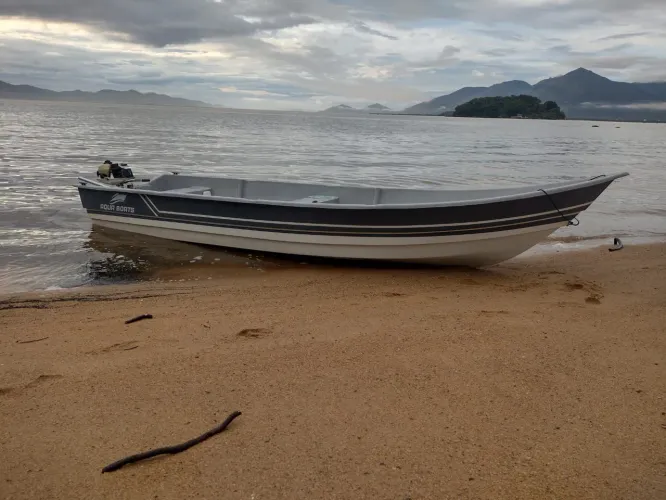 Barco aqua boats