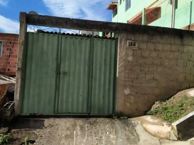Casa 78 m² - São Jacinto - Teófilo Otoni - MG
