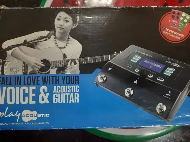 TC HELICON PLAY ACOUSTIC