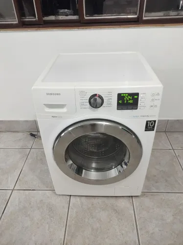 Vende lava e seca Samsung 8,5 kg funcionando tudo 