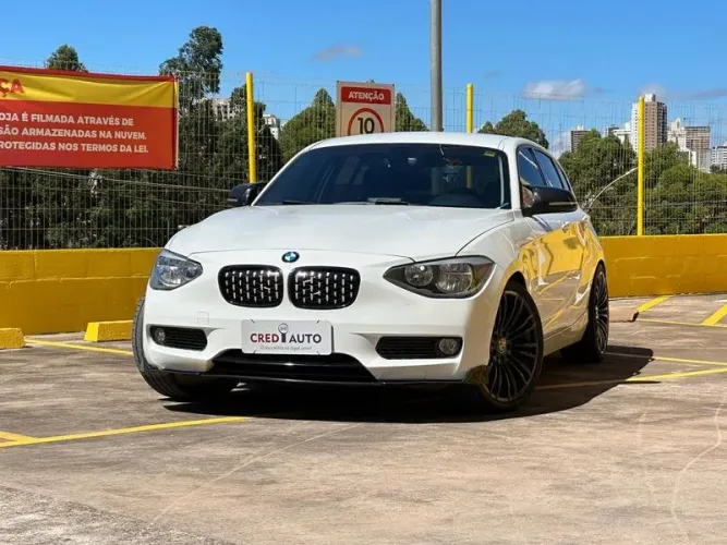 BMW 116IA 1.6 TB 16V 136cv 5P 2013