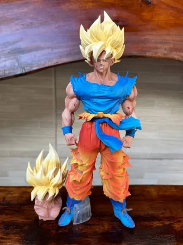 Action Figure Dragon Ball - Goku SJJ 27cm Com 2 Heads