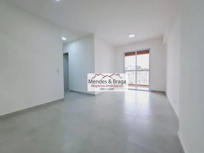 Apartamento com 2 dormitórios para alugar, 57 m² por R$ 2.686,00/mês - Vila Paulista - Gua