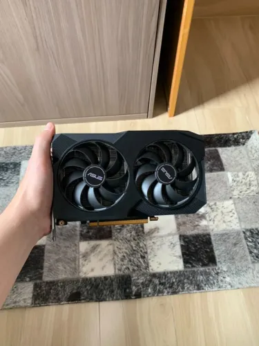 Placa de video RX 7600 8gb