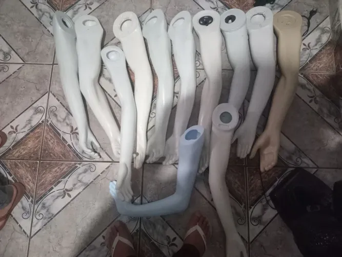 Braço manequim masculino e feminino. 30 cada