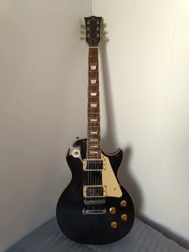 Guitarra Les Paul Michael Strike GM750 BK - Pouquíssimo uso