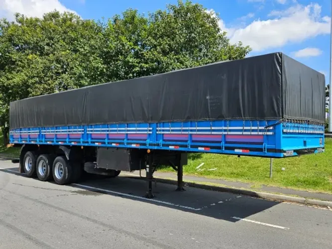 Carreta Graneleira Schiffer Ano 2013 Compensado Naval 12.40x 1.80 com pneus usados 