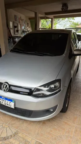 Volkswagen Fox Bluemotion 1.0 MI Total Flex 12V 5P 2014