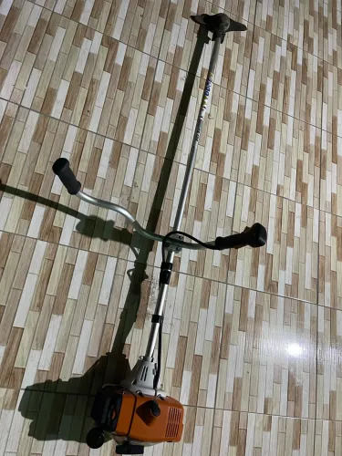 Roçadeira stihl 120