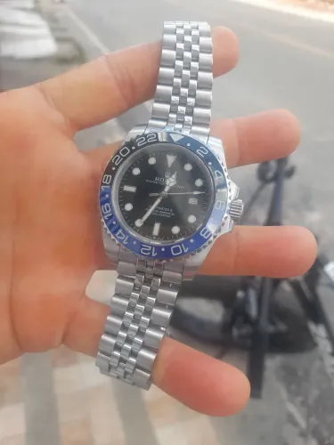 Vendo um relógio rolex funcionando perfeitamente