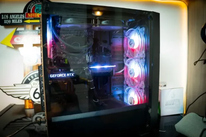 PC GAMER / I5 10º + 3060TI + 16 Gb RAM