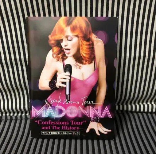 Madonna POCKETBOOK Japan Edition Raro!