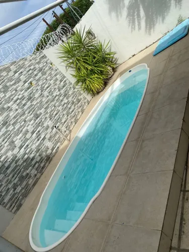 Piscina de Fibra New Italy 5 Plus 5x2,25m - Excelente Estado