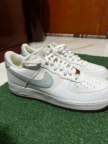 Nike Air Force 1 '07 LV8 "Indigo" - NUNCA USADO