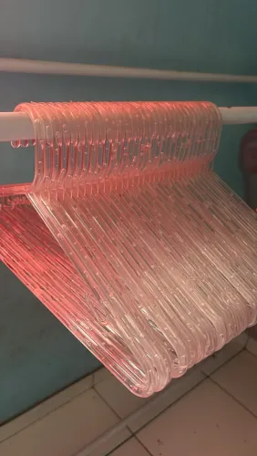 32 Cabides de Acrilico Transparente Cristal