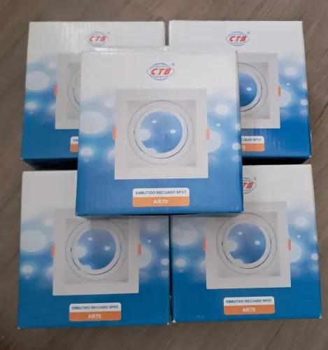 Kit com 9 Spot embutido recuado CTB para ar70