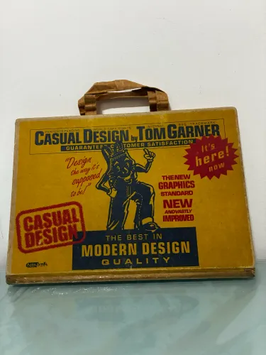 Casual Design - Tom Garner - Livro de Design Gráfico - Happy Books - 1999
