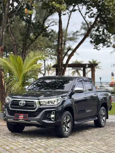 Toyota Hilux CD SRX 4X4 2.8 TDI 16V Diesel Aut. 2019