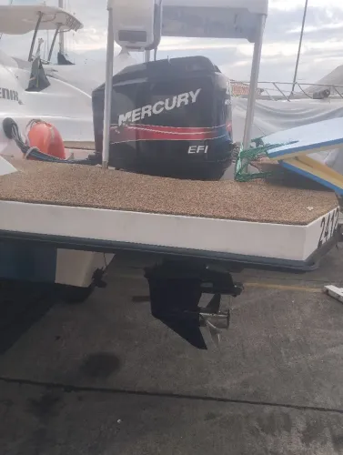 Motor popa 200hp v6