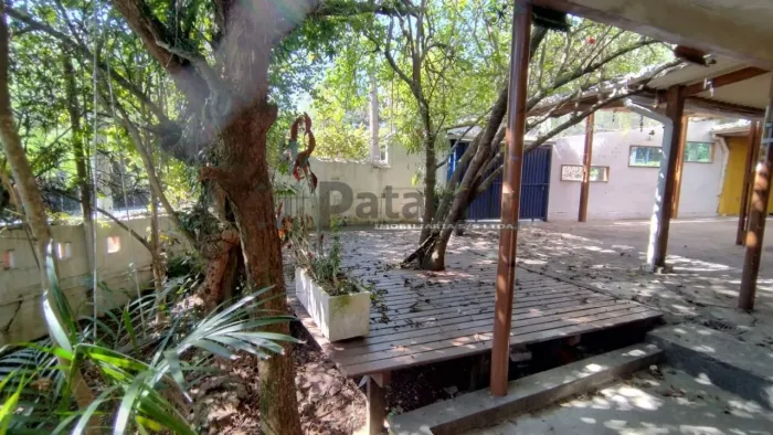 Imóvel Comercial à Venda ou Disponível para Locação