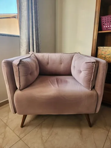 Poltrona cor de rosa