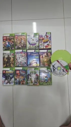 Lote c/14 jogos de Xbox 360 - gears of war 3, minecraft, Legos