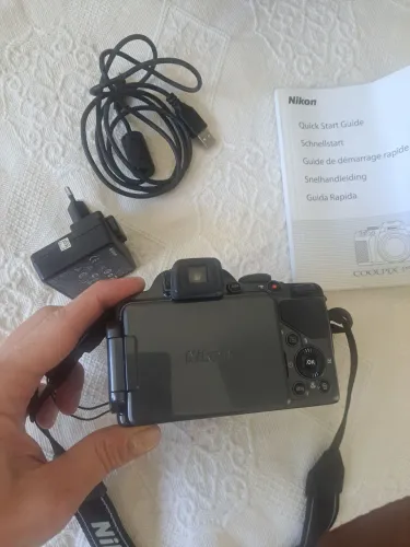 Nikon P520