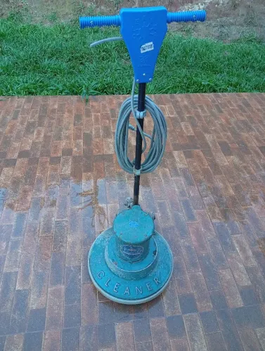 Vendo Enceradeira cleaner 400