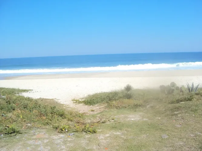 Lindo apartamento frente a praia Saquarema - RJ !!!