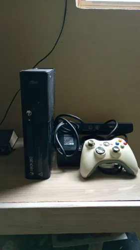 Xbox 360 completo ( luz vermelha )
