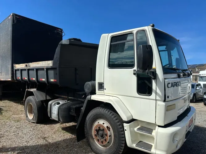 Vendo Caminha cargo