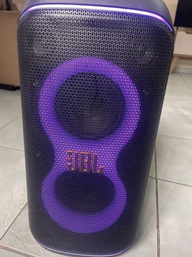 Caixa de som JBL Partybox club 120