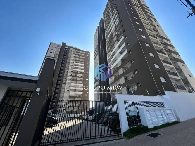 Apartamento com 2 dormitórios à venda, 60 m² por R$ 480.000,00 - Jardim São Carlos - Soroc