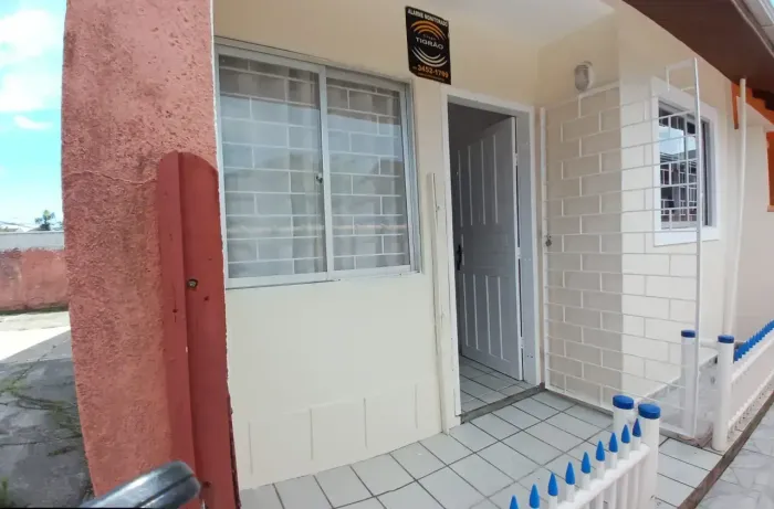 Casa em condomínio próximo ao mar em Matinhos