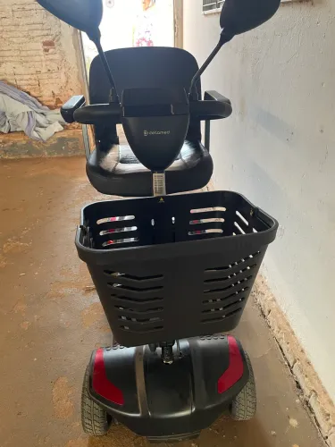 Scooter elétrica