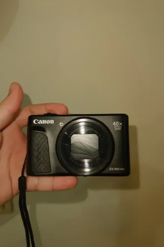 Canon SX740 hs