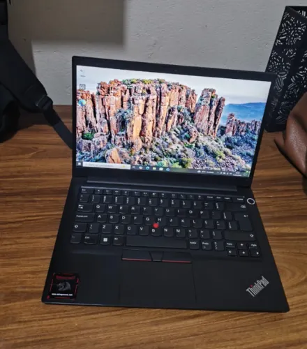 Notebook Lenovo ThinkPad E14 Gen 2 cpu intel i7 16gb ram