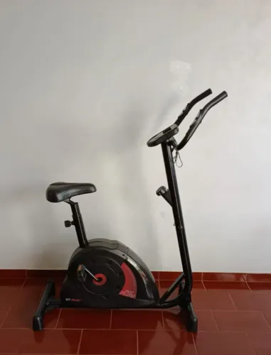 Bicicleta ergométrica vertical semi profissional